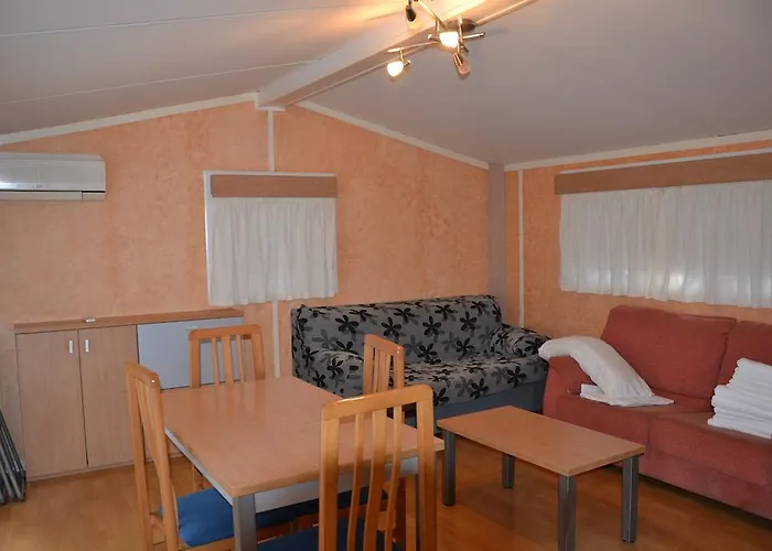 Fuentes Blancas Camping Burgo