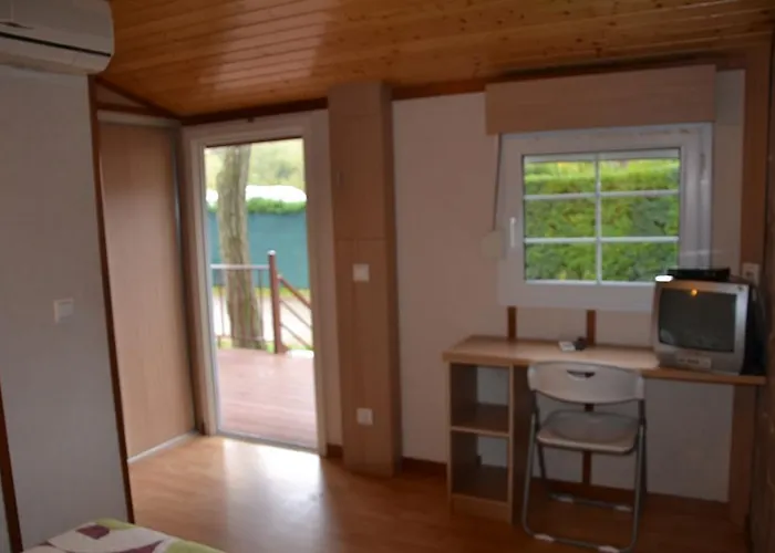 Camping Fuentes Blancas 2*